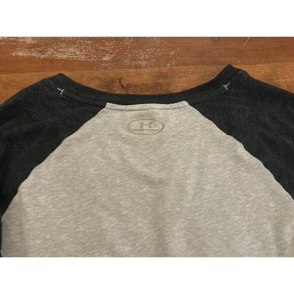 Under Armour Protect this house I will 3/4 sleeve tshirt SZ XS? - Picture 10 of 10